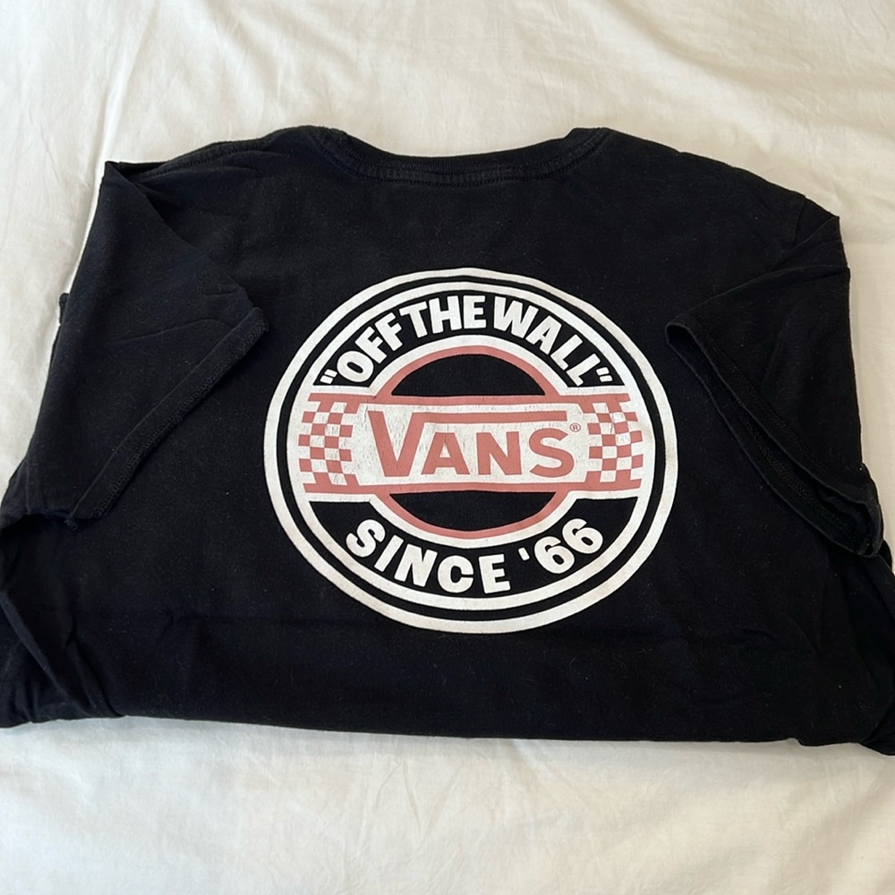 Vans medium tshirt black with pink and white logo design on back